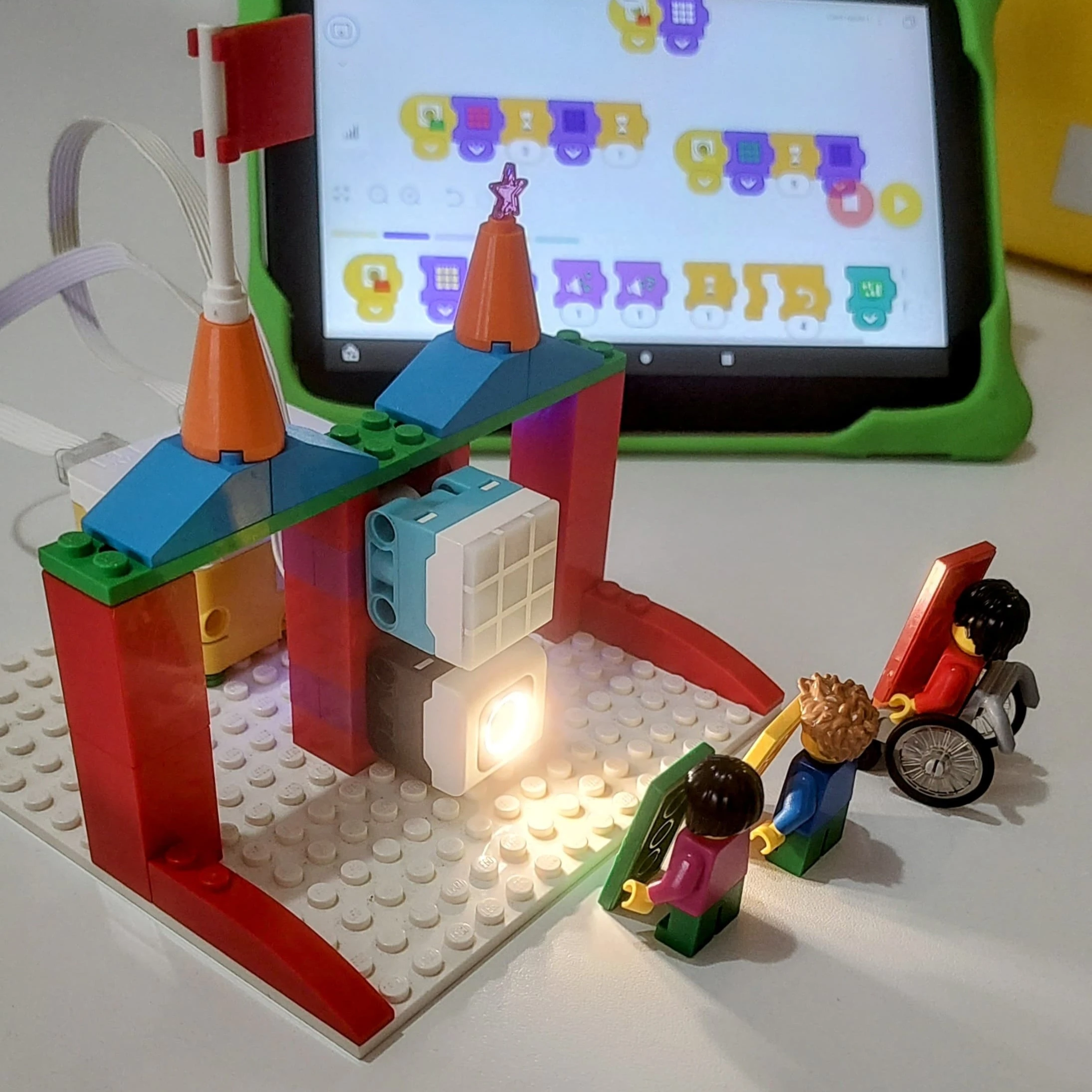 La Fila Rápida con LEGO Spike Essential