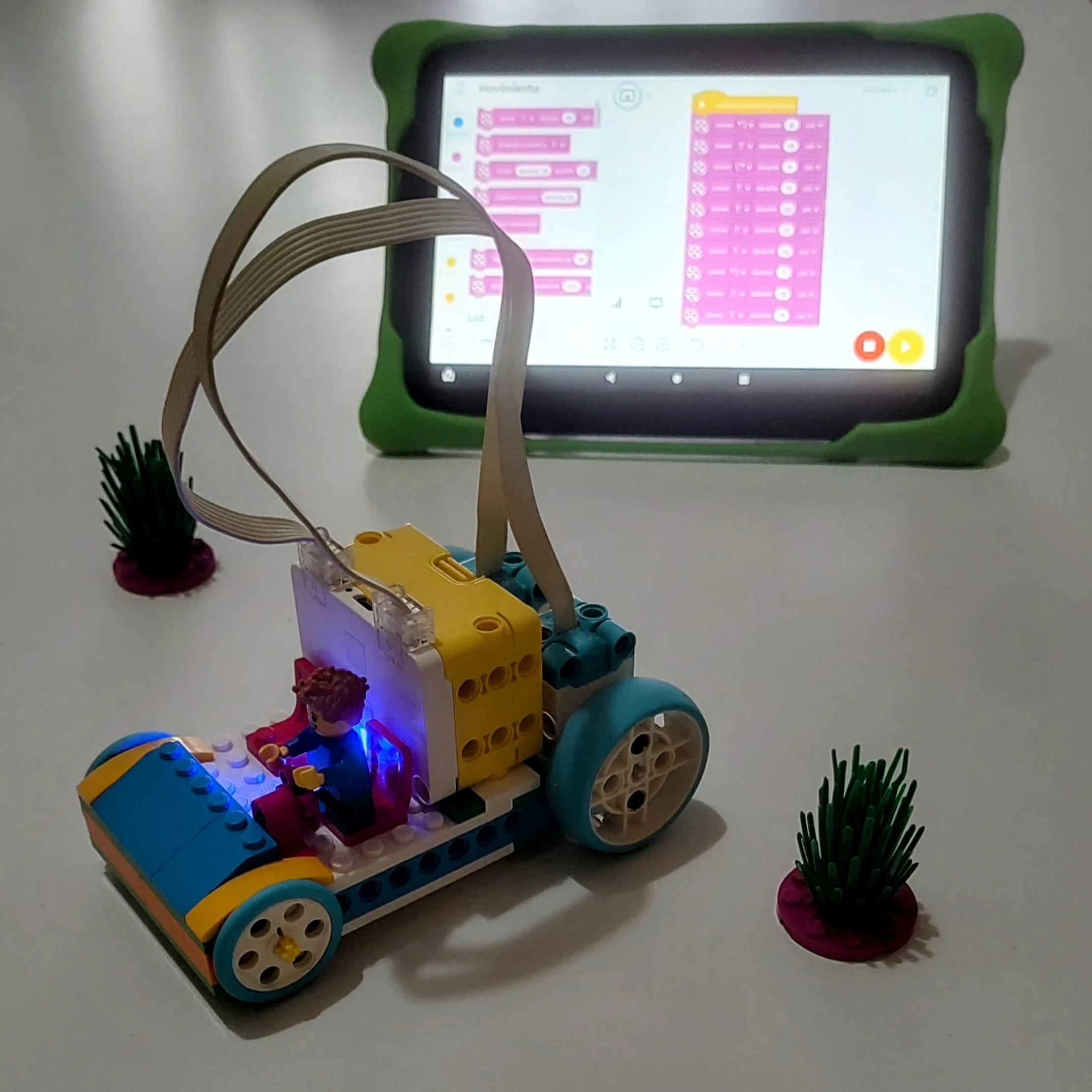 Taxi Taxi con LEGO Spike Essential